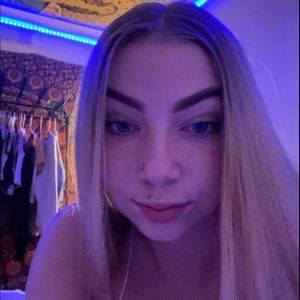 Meet your Posher, Lacie